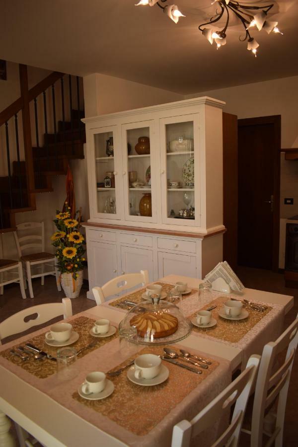 A Casa Di Laura Bed & Breakfast Occhiobello Ngoại thất bức ảnh